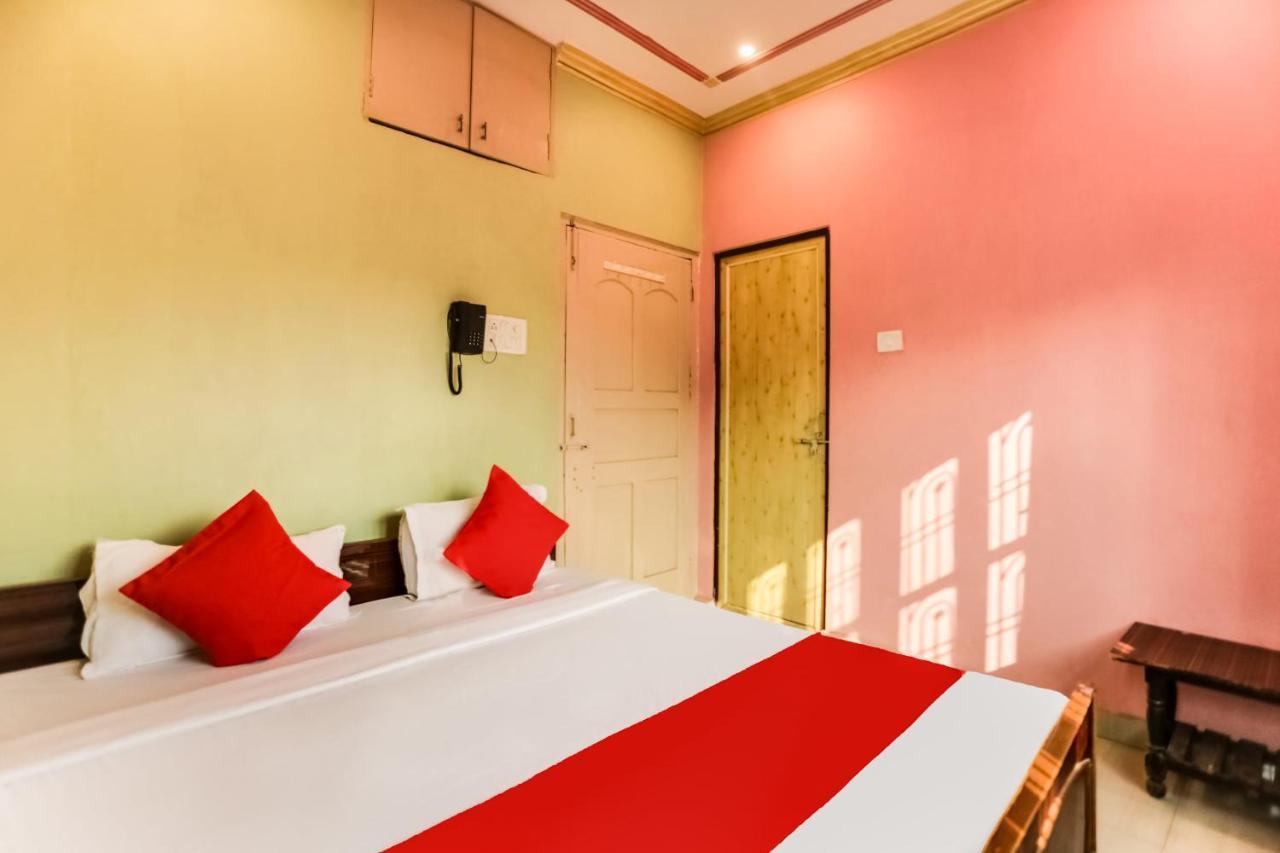 Hotel Spot On 45585 Aakash Ganga